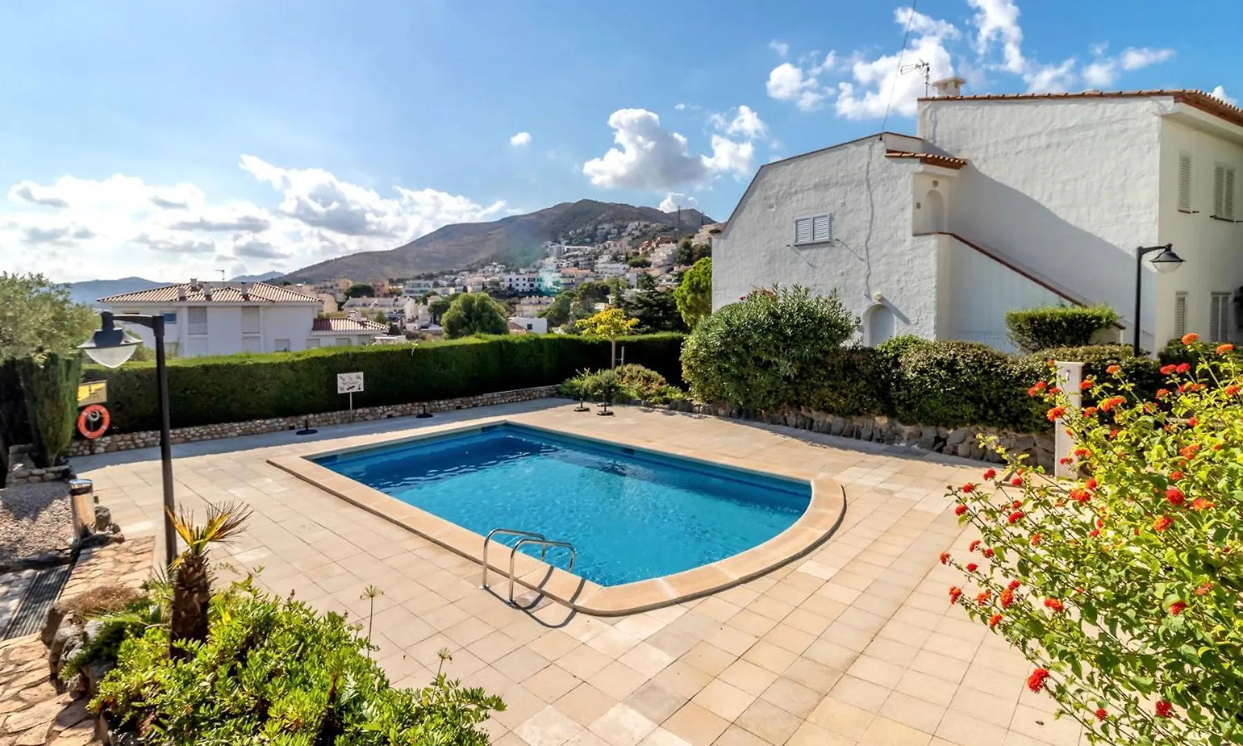 La Farellacoma 66 Apartamento Con Piscina Comm Girona